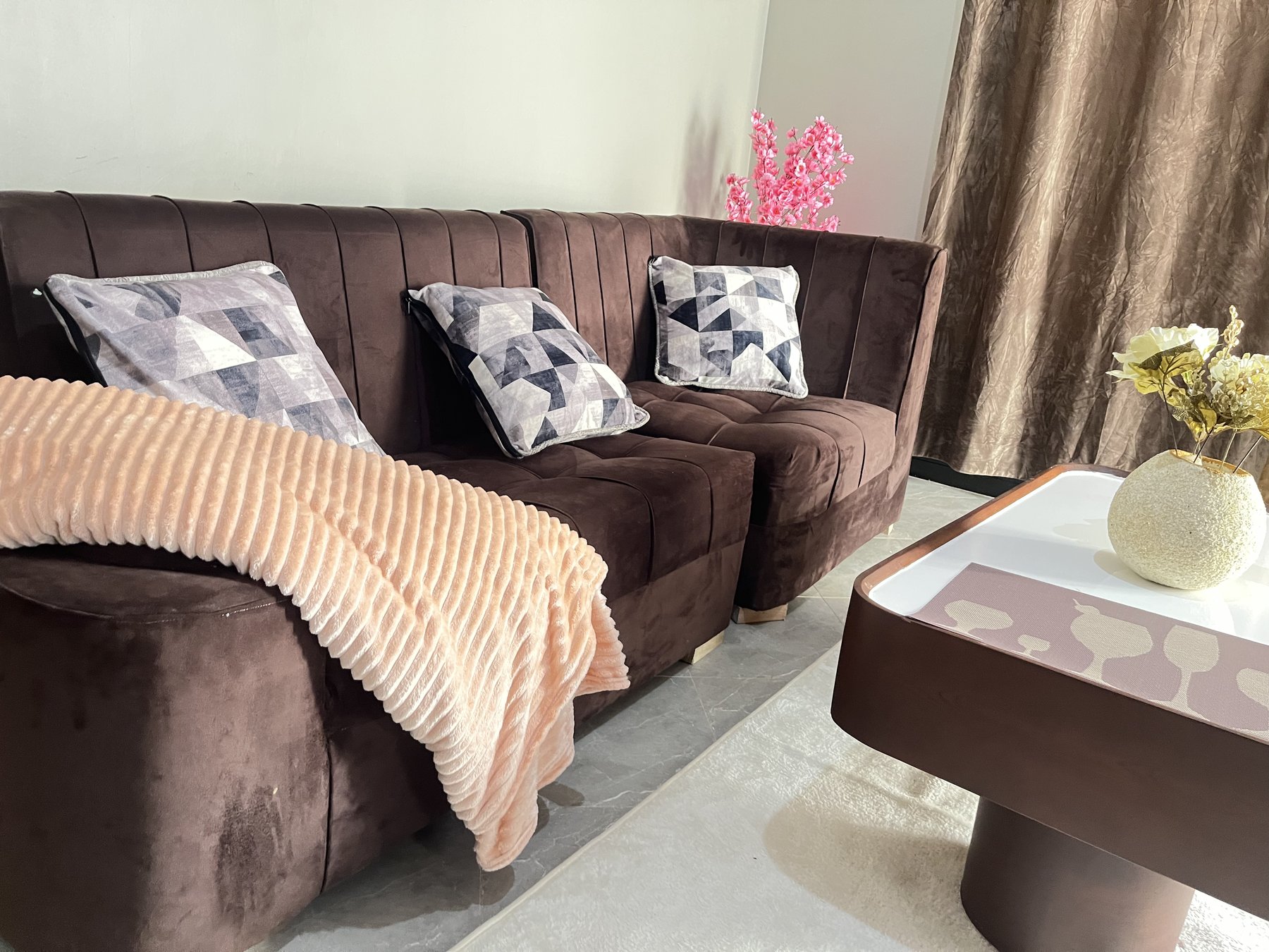 Sitting room seats